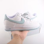 Air Force 1 Classic AQ2566-201 - Image 7