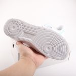 Air Force 1 Classic CT3839 105 - Image 3