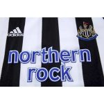 Newcastle United 2003/05 Home Retro Jersey - Image 5