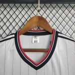 Manchester United 1983/84 Away Retro Jersey - Image 5