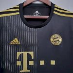 Bayern Munich 2021/22 Away Retro Jersey - Image 2