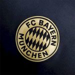 Bayern Munich 2021/22 Away Retro Jersey - Image 5