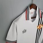 Manchester United 1975/80 Away Retro Jersey - Image 3