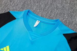 Arsenal 2024/25 Training Adult Jersey+3/4 Short 815 - Image 4