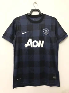 Manchester United 2013/14 Away Retro Jersey - Image 5