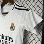 Real Madrid 2024/25 Home Kids Kit - Image 5