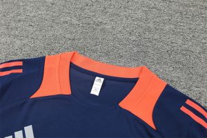 Manchester United 2024/25 Training Adult Jersey+Short 14001 - Image 6
