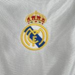 Real Madrid 1998/00 Home Retro Jersey - Image 6