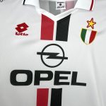 AC Milan 1995/97 Away Retro Jersey - Image 4
