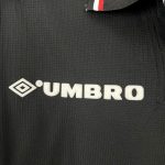 Manchester United 1998/99 Away Retro Jersey - Image 8