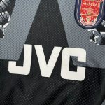Arsenal 1994/95 Black goalkeeper Long Sleeve Retro Jersey - Image 4