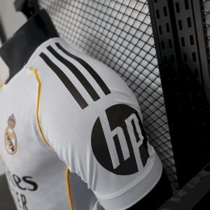 Real Madrid 2025/26 Home Jersey Player Version - Image 5