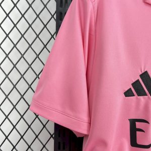 Real Madrid 2025/26 Pink special edition Jersey - Image 6
