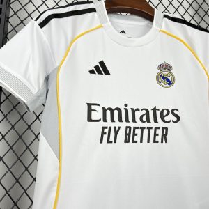 Real Madrid 2025/26 Home Kids Kit - Image 4
