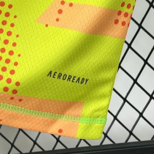 Flamengo 2025/26 Yellow goalkeeper uniform Jersey - Image 6