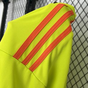 Flamengo 2025/26 Yellow goalkeeper uniform Jersey - Image 4