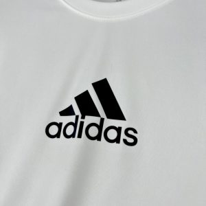 Adidas 1041 White T-shirt - Image 4