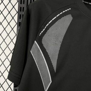 Under Armour 1040 Black T-shirt - Image 5
