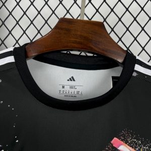 Real Madrid 2025/26 Louis Vuitton Joint Edition Black colorful version Jersey - Image 5