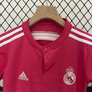 Real Madrid 2014/15 Away Kids Retro Jersey And Shorts - Image 3