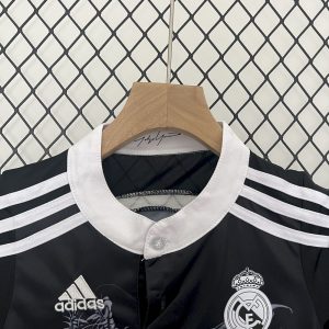 Real Madrid 2014/15 Third Kids Retro Jersey And Shorts - Image 6