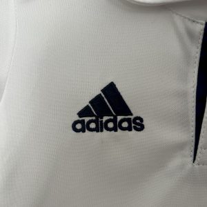 Real Madrid 2016/17 Home Kids Retro Jersey And Shorts - Image 6
