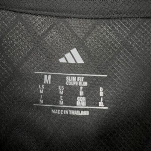Real Madrid 2025/26 Retro Special Edition Jersey - Image 6