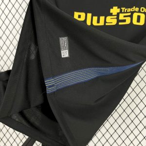 Atletico Madrid 2016/17 Away Retro Jersey - Image 4