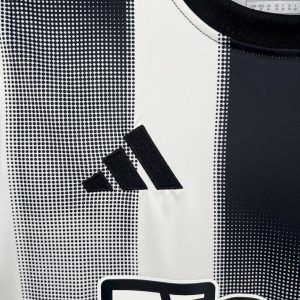 Newcastle United 2025/26 Home Jersey - Image 7