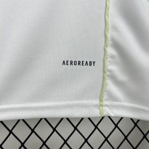 Real Madrid 2025/26 Leisure Jersey - Image 3