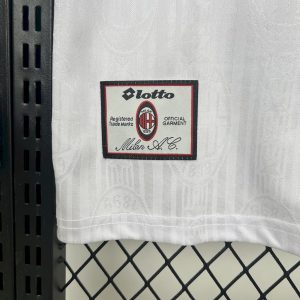 AC Milan 1997/98 Away Retro Jersey - Image 4