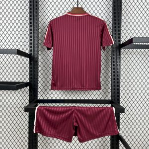 Bayern Munich 2025/26 Terrace Icons Kids Kit - Image 2
