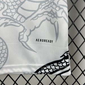 Real Madrid 2022/23 Dragon Kids Kit - Image 6