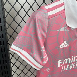 Real Madrid 2023/24 Pink Dragon Special Edition Kids Kit - Image 5