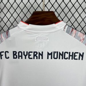 Bayern Munich 2025/26 Away Jersey - Image 3