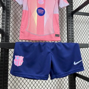Barcelona 2025/26 pink special edition Kids Kit - Image 3