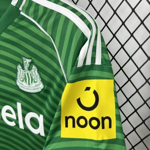 Newcastle United 2025/26 Away Jersey - Image 4