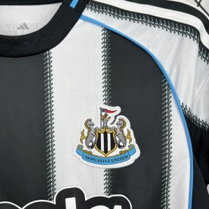 Newcastle United 2025/26 Home Jersey - Image 7