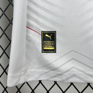 RB Leipzig  2025/26 Home Kids Kit - Image 8