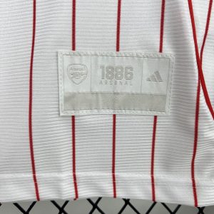 Arsenal 2025/26 US Pack Jersey - Image 5