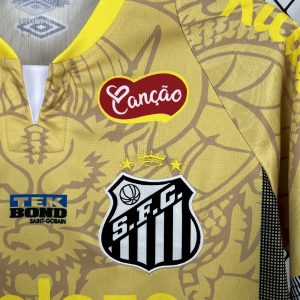 Santos 2025/26 Golden Dragon Special Edition Jersey - Image 9