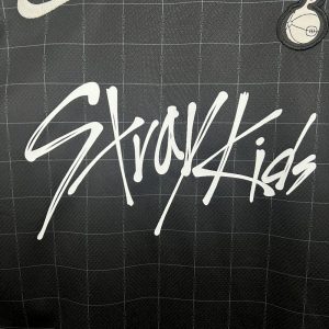 Tottenham Hotspur 2025/26 Stray Kids x London, England Limited Edition  Jersey - Image 6